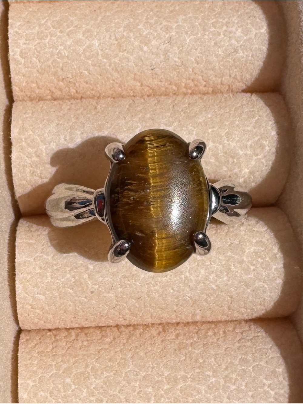 Tiger's Eye Oval Ring Silvertone size 8